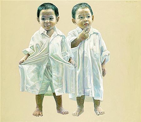 Baju Kebesaran, 2004