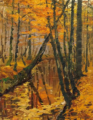 Herbstliche Waldlandschaft mit Bach