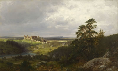 Weite Landschaft mit Burganlage