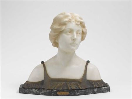 Frauenbüste "Charme" by Saul Fanfani - Auction record, sale price, and art valuation. Compare with similar artists and explore comparable artworks.
