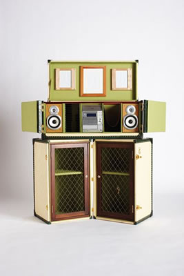 Untitled (from the series Pied-a-Terre)