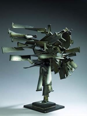 Sans titre by Michel Guino - Auction record, sale price, and art valuation. Compare with similar artists and explore comparable artworks.