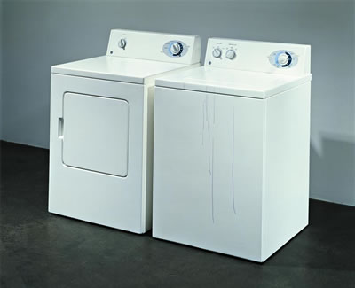 Washer/Dryer #3 by Kaz Oshiro - Auction record, sale price, and art valuation. Compare with similar artists and explore comparable artworks.