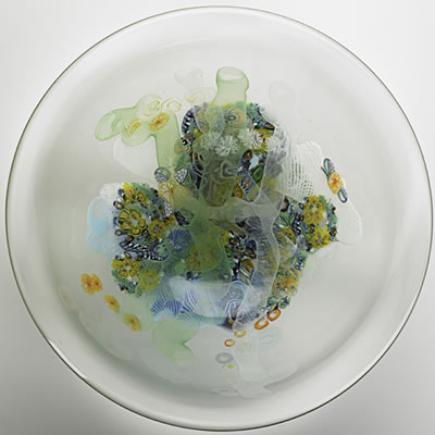 Floral glass plate with murrine and latticino