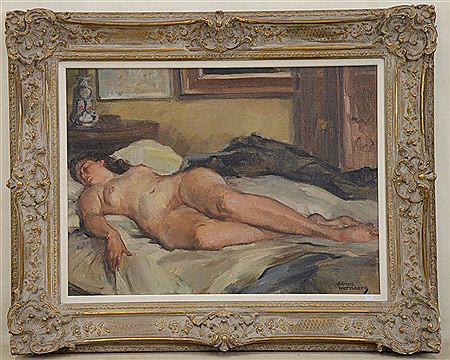 Femme nue allongée
