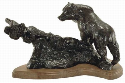 Coastal Grizzlies by Tom Sander - Auction record, sale price, and art valuation. Compare with similar artists and explore comparable artworks.