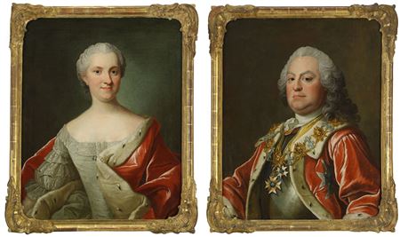 Porträtt av riksrådet friherre Nils Palmstierna (1696-1766) i hermelinbrämad rock bärandes serafimerordens kedja och friherrinnan Anna Christina Palmstierna, née Lagerberg (1728-1803) iklädd hermelinbrämad mantel - ett par midjebilder (2)