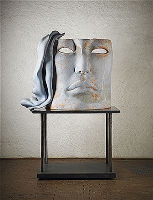 Ansikte med slinga by Hertha Hillfon - Auction record, sale price, and art valuation. Compare with similar artists and explore comparable artworks.