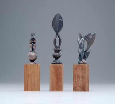 Drei Figuren. by Gottfried Braunling - Auction record, sale price, and art valuation. Compare with similar artists and explore comparable artworks.