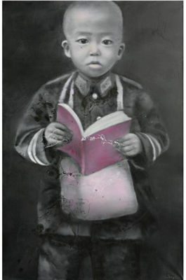AUTOPORTRAIT ROUGE AVEC LIVRE