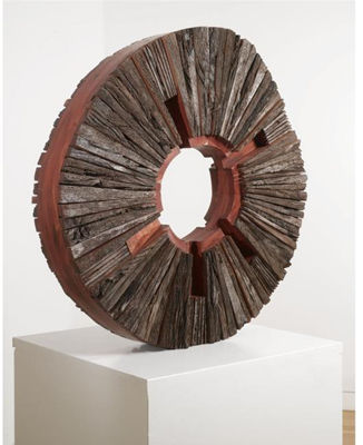Untitled by Ricardo Pascale - Auction record, sale price, and art valuation. Compare with similar artists and explore comparable artworks.