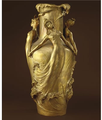 LES FILLES DES VAGUES by Louis Chalon - Auction record, sale price, and art valuation. Compare with similar artists and explore comparable artworks.