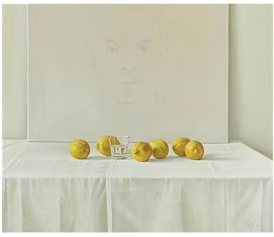 LIMONES Y AUTORRETRATO BLANCO
