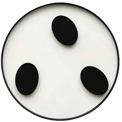 KINETISCHES OBJEKT MIT 3 OVALEN (SCHWARZ AUF WEIß); circular