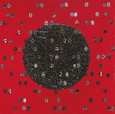 BLACK SPHERE ON RED