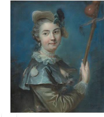 FEMME VÊTUE EN PÉLERINE