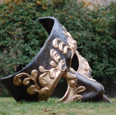 Bauta I by Diane Coates - Auction record, sale price, and art valuation. Compare with similar artists and explore comparable artworks.