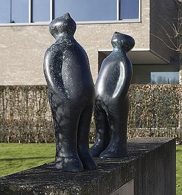 The Visitors by Guido Deleu - Auction record, sale price, and art valuation. Compare with similar artists and explore comparable artworks.