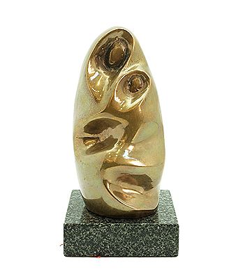 Maternidad by Jose Torres Guardia - Auction record, sale price, and art valuation. Compare with similar artists and explore comparable artworks.