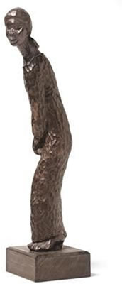 STANDING WOMAN