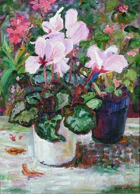 Floral Still Life by June Colligan - Auction record, sale price, and art valuation. Compare with similar artists and explore comparable artworks.
