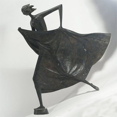 WOMAN RUNNING
