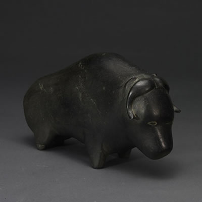 MUSK OX by Marie Kuunnuaq - Auction record, sale price, and art valuation. Compare with similar artists and explore comparable artworks.