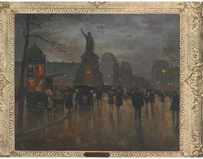 A SQUARE IN PARIS
