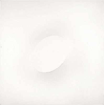 Un ovale bianco, 1968 by Turi Simeti - Auction record, sale price, and art valuation. Compare with similar artists and explore comparable artworks.