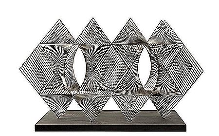 E A.I., 1976