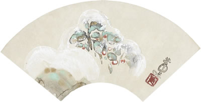 Snow-laden yabukoji (coral berry) growing besides a rock, the leaves and the rock rendered in the tarashikomi (puddled-ink effect) technique (2)