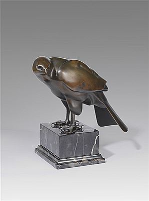Bussard, 1920 by Wilhelm Krieger - Auction record, sale price, and art valuation. Compare with similar artists and explore comparable artworks.