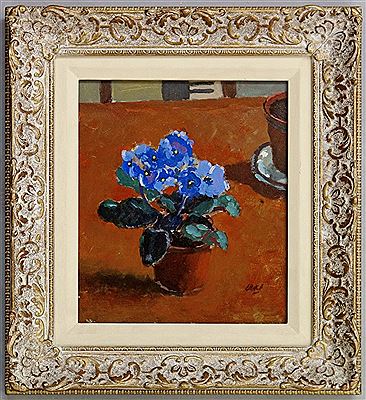 Blue flowers in pot