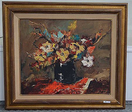 Petit vase de fleurs by Renee Kempen - Auction record, sale price, and art valuation. Compare with similar artists and explore comparable artworks.
