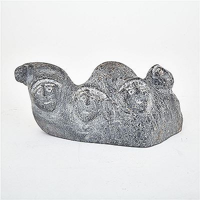 INUIT FAMILY