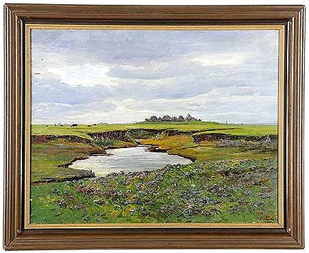 Halligpriel.- Weite Landschaft m. Priel u. grasenden Kühen, dahinter Häuser der Hallig Hooge