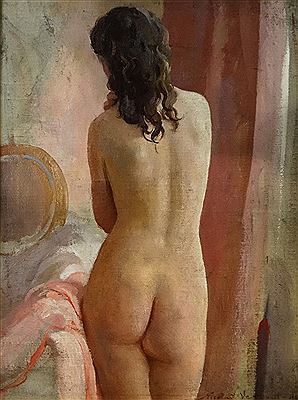 "Nude seen from the back"