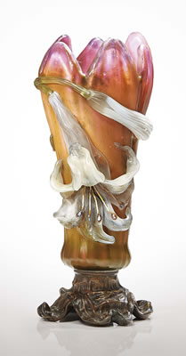 A 'LYS' VASE, 1900-1903