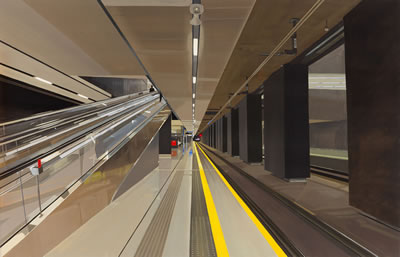 Underground, 2017 r. by Jaroslaw Szewczyk - Auction record, sale price, and art valuation. Compare with similar artists and explore comparable artworks.