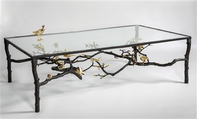 Couch table with birds, dragonflies, water lilies, salamander, a snail and a scarab, accompanied by a crowned songbird