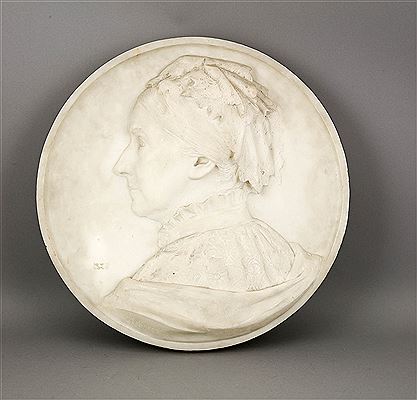 Round marble relief with a profile portrait of the German Empress and Queen of Prussia Augusta Victoria