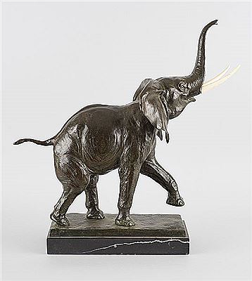 Éléphant barrissant. by Karl Heynen-Dumont - Auction record, sale price, and art valuation. Compare with similar artists and explore comparable artworks.