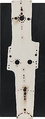 Mutter am Kreuz, 1975