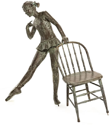 "Vanessa (Ballerina)" with chair
