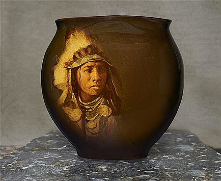 Spotted Jack Rabbit portrait vase